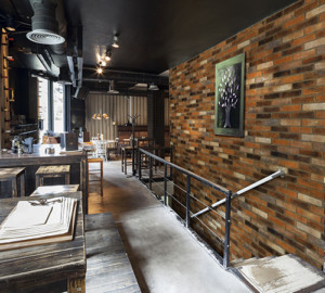 Decobrick Foggy Amber Restaurant